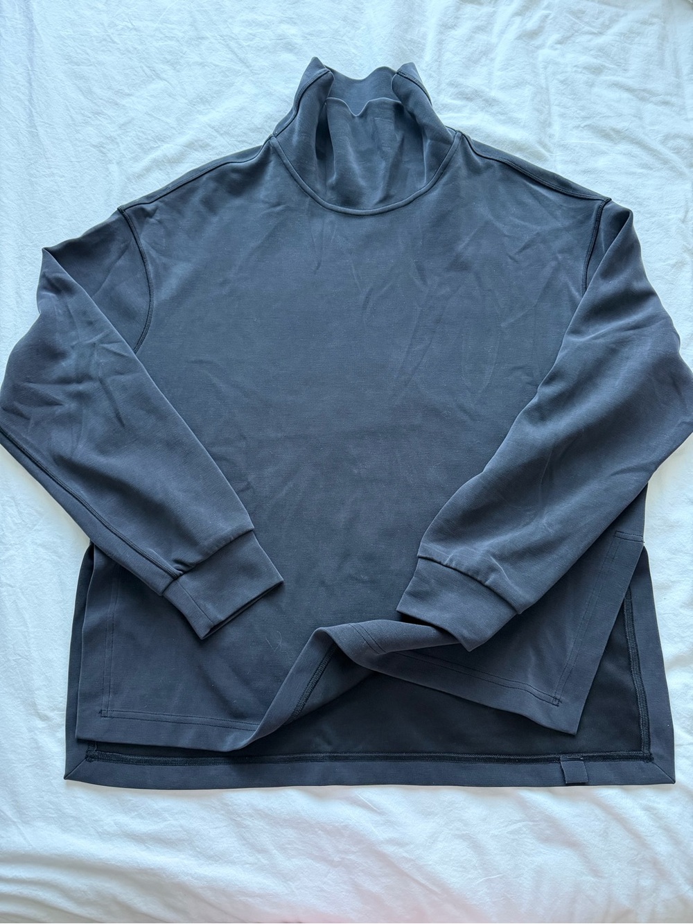 lululemon athletica Men's Mock Neck Sweater - Charcoal